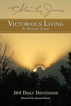 Victorious Living: 364 Daily Devotions