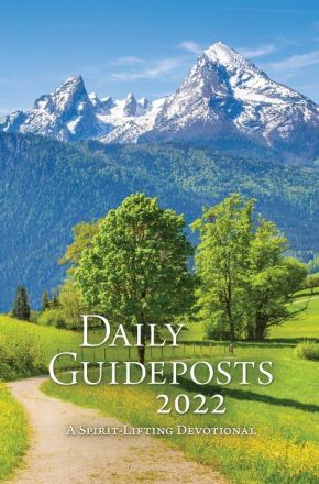 Daily Guideposts 2022 Large Print: A Spirit-Lifting Devotional